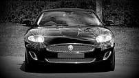 black shining car 